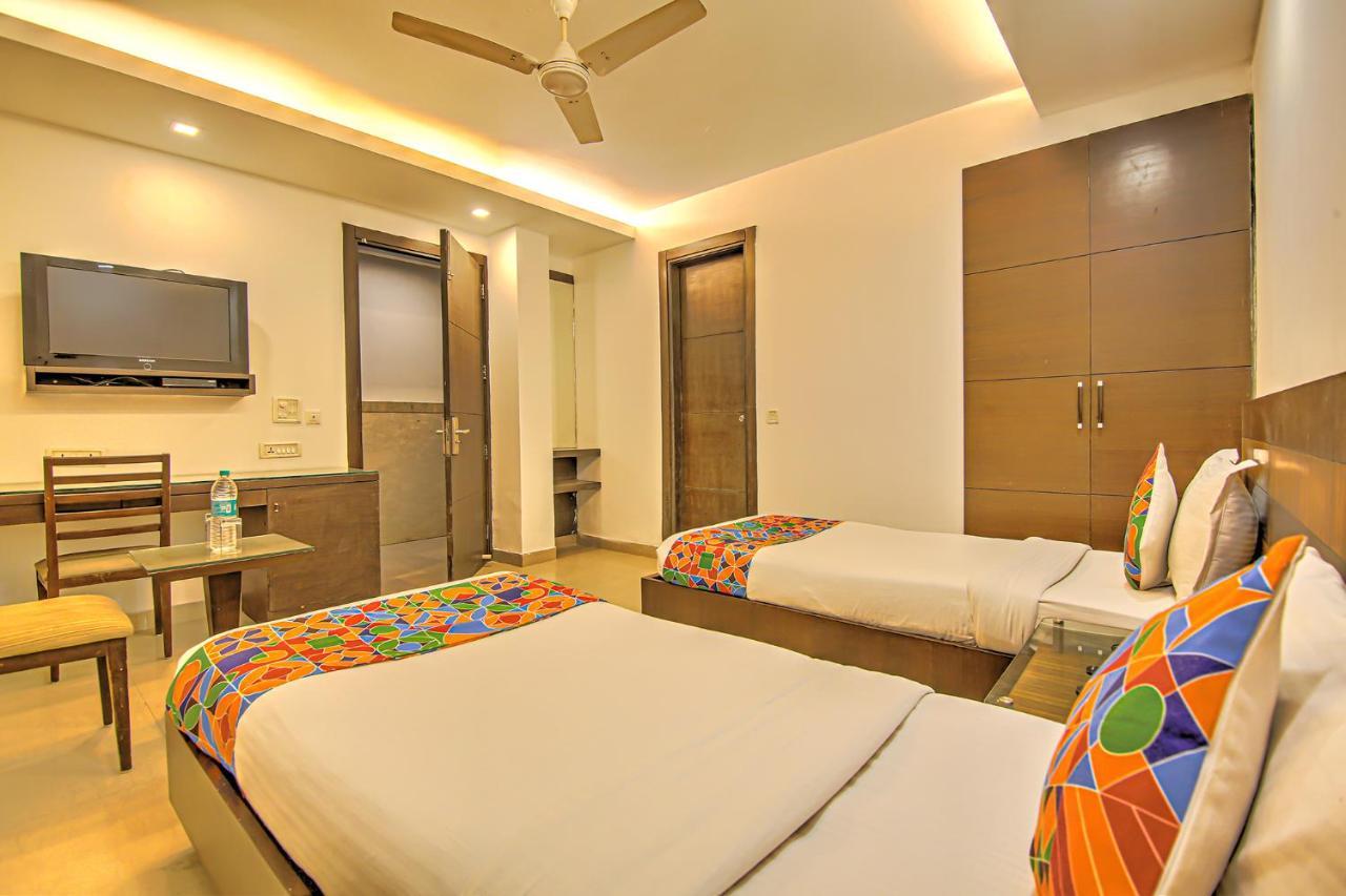 Fabexpress Le Grand Hotel New Delhi Luaran gambar