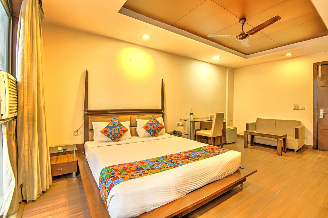 Fabexpress Le Grand Hotel New Delhi Luaran gambar