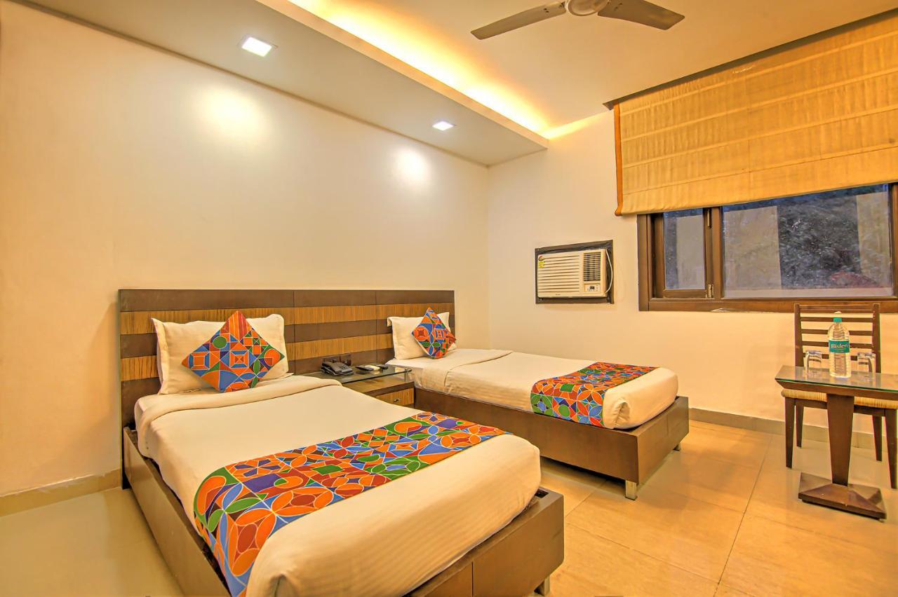 Fabexpress Le Grand Hotel New Delhi Luaran gambar